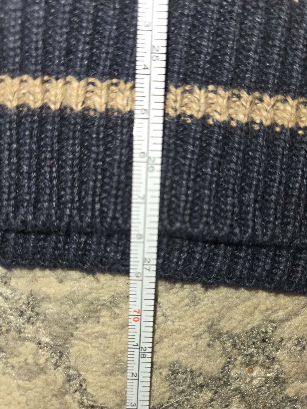 Vintage Sweater - Picture 5 of 6